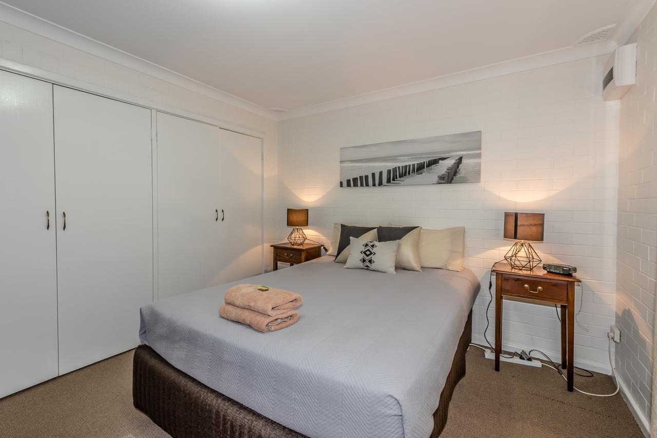 גרלדטון Intown Apartments מראה חיצוני תמונה