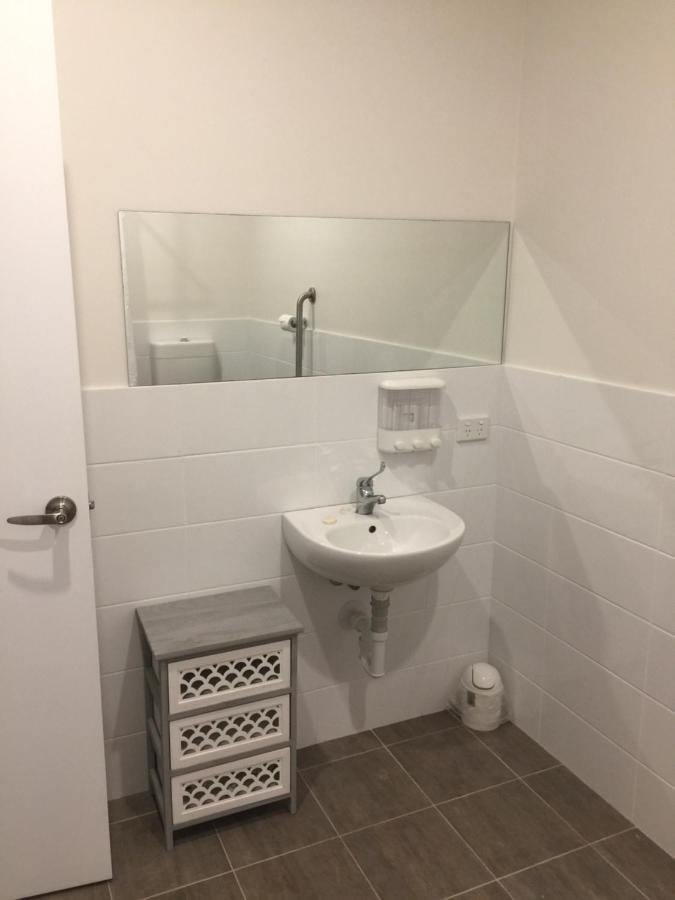 גרלדטון Intown Apartments מראה חיצוני תמונה