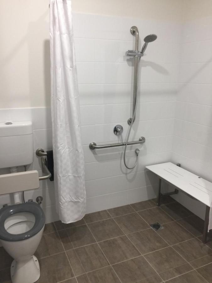 גרלדטון Intown Apartments מראה חיצוני תמונה