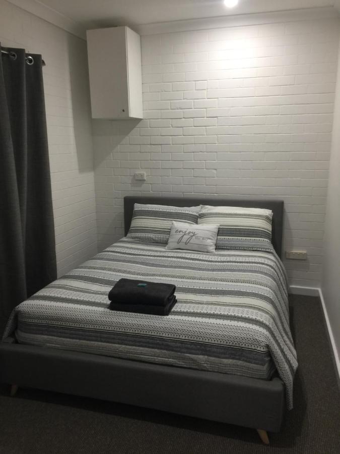 גרלדטון Intown Apartments מראה חיצוני תמונה